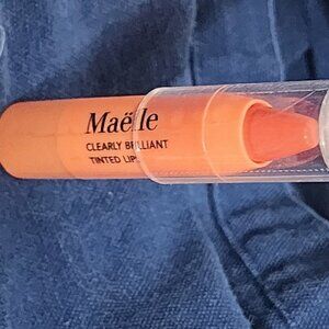 Maelle Beauty Clearly Brilliant Tinted Lips Lip Balm in the Color Nectar 1.6g